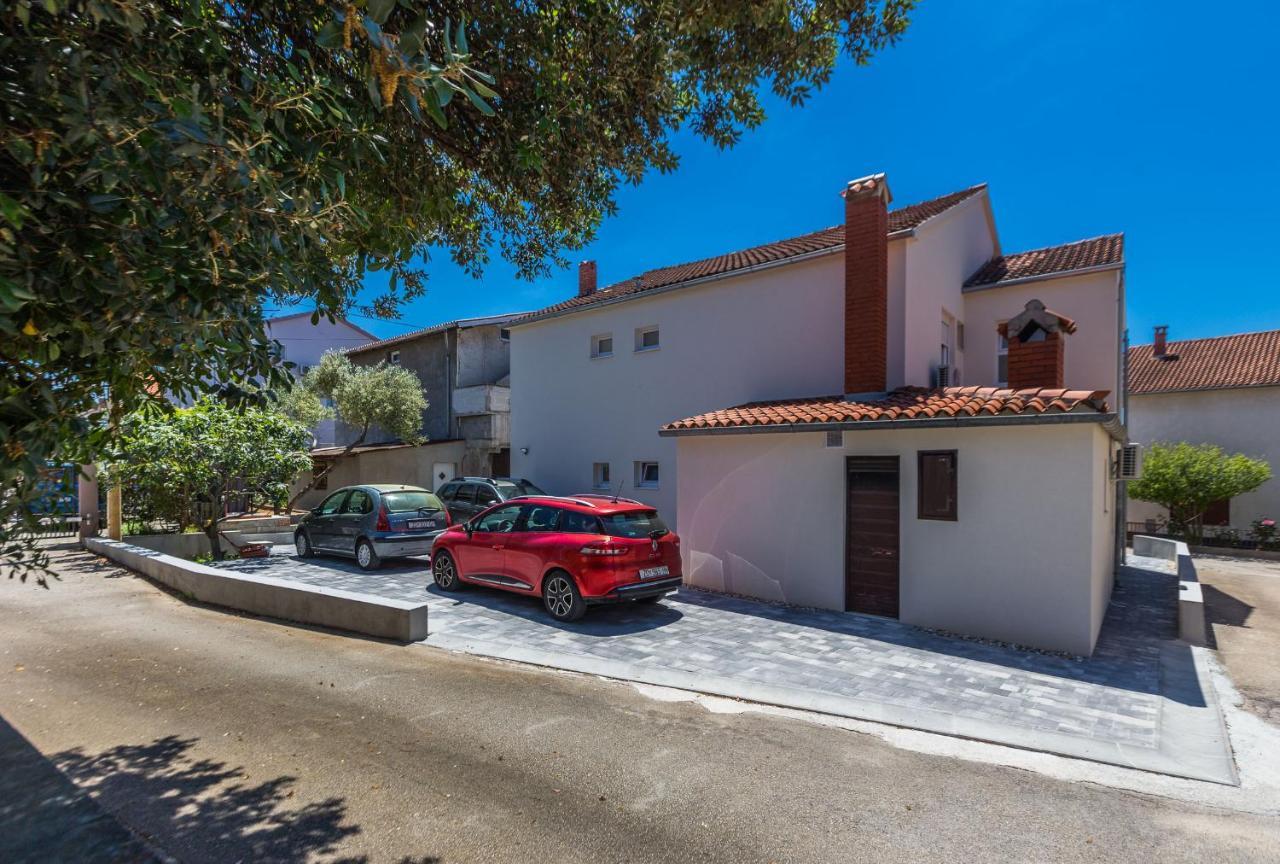 2Sis 2 Apartments Zadar Exterior photo