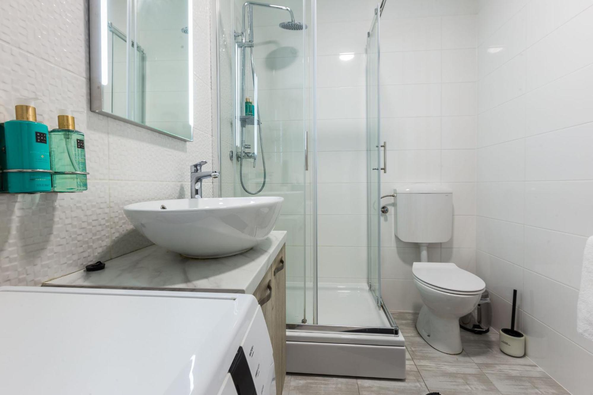 2Sis 2 Apartments Zadar Room photo